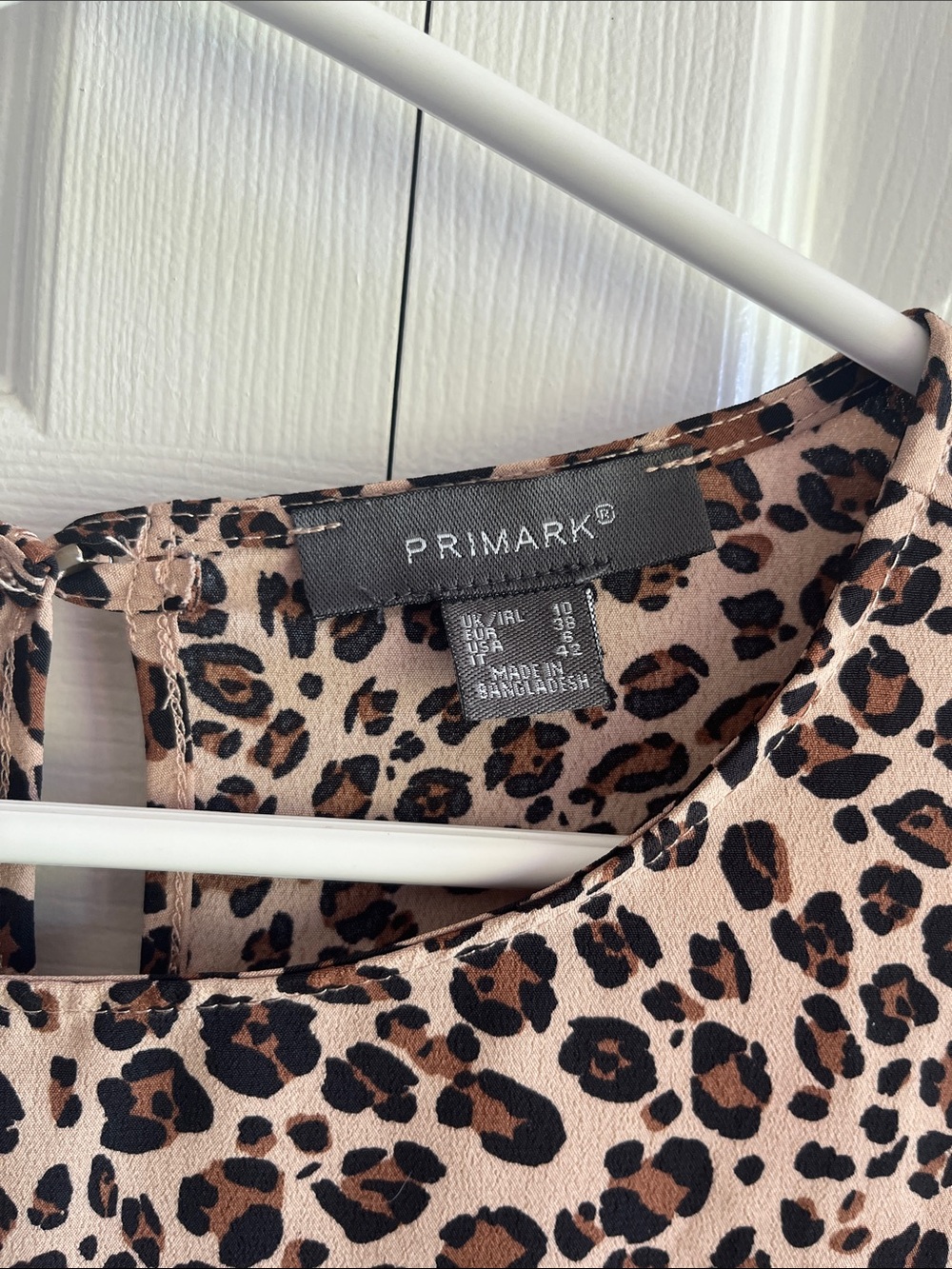 Primark Brown Short Sleeve Leopard Print top - Picture 4 of 6